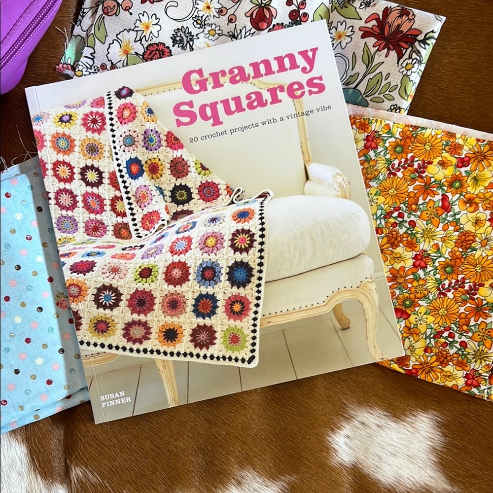 Granny Squares Crochet Book